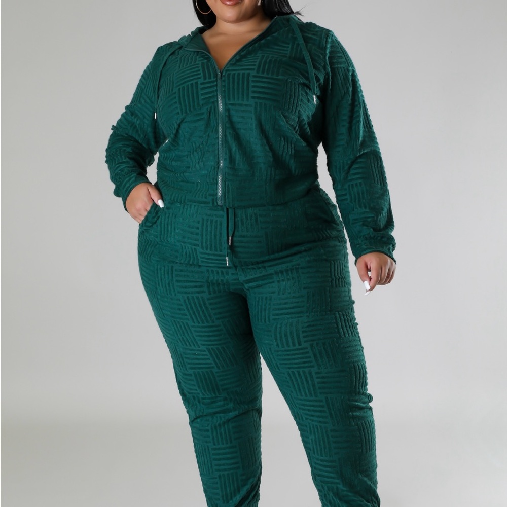 Plus size velvet track suit, NEW